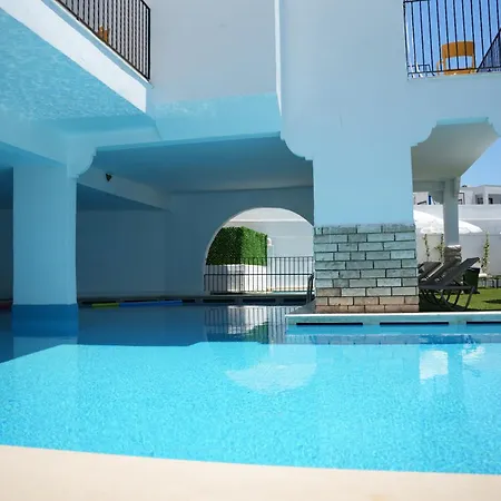 Quatro Life Hotel
